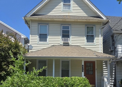 612 Lareine Avenue - Photo 1