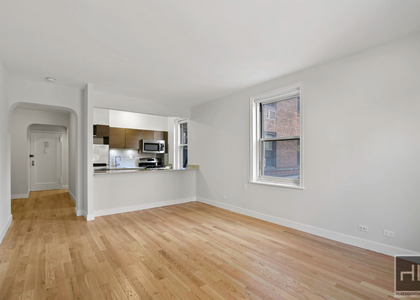 West 18th Street - Photo 1