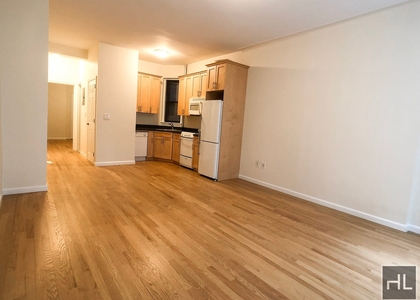 East 82 Street - Photo 1