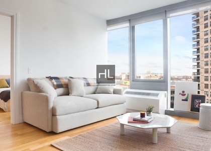 West 54th Street - Photo 1