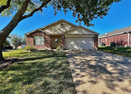 1901 Berkeley Drive - Photo 1