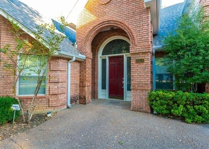2411 Cross Timbers Trail - Photo 1