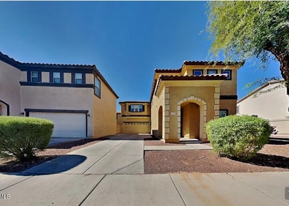 11226 W Garfield Street - Photo 1