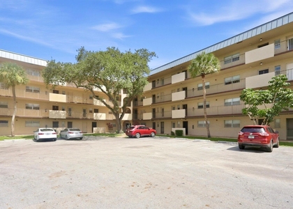 6301 N Falls Circle Drive - Photo 1