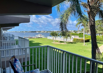 311 E Ocean Avenue - Photo 1