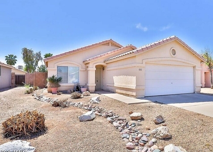 4941 E Colby Street - Photo 1