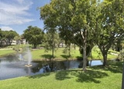 700 S Hollybrook Drive - Photo 1