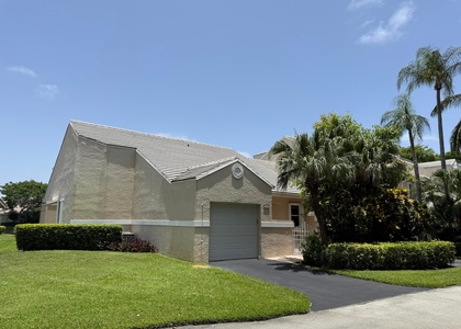 225 N Lakeshore Drive - Photo 1