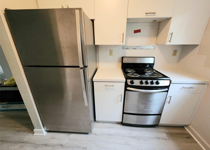 2607 Ne 8th Avenue - Photo 1