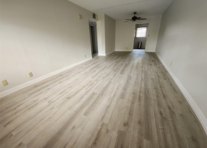 2607 Ne 8th Avenue - Photo 1