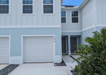 106 Savannah Lakes Boulevard - Photo 1