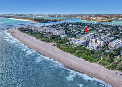 125 S Ocean Avenue - Photo 1