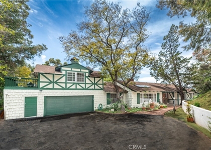 11446 Amanda Drive - Photo 1