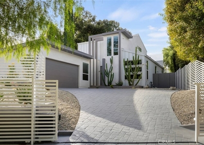 4731 Topanga Canyon Boulevard - Photo 1