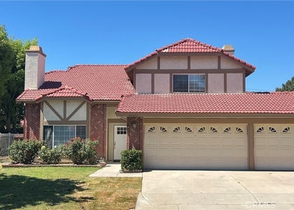 26062 Reynolds - Photo 1