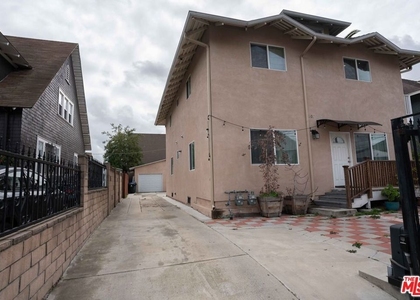306 E 36th Street - Photo 1