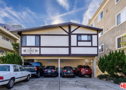 11842 Goshen Avenue - Photo 1