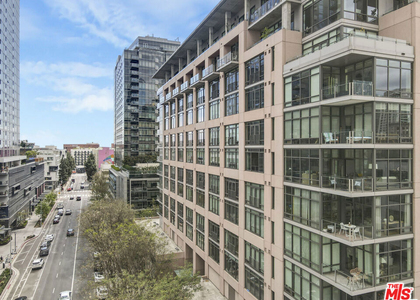 1111 S Grand Avenue - Photo 1