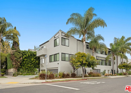 603 Vernon Avenue - Photo 1
