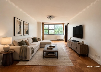 61-20 Grand Central Parkway - Photo 1