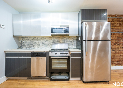 375 Vernon Ave 11206 - Photo 1