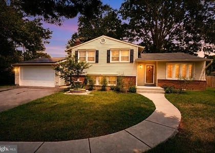 8905 Valley Forge Drive - Photo 1