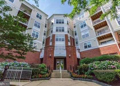 1645 International Drive - Photo 1
