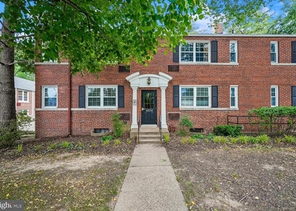 4304 Pershing Drive N - Photo 1
