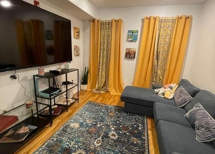 217 W Girard Avenue - Photo 1