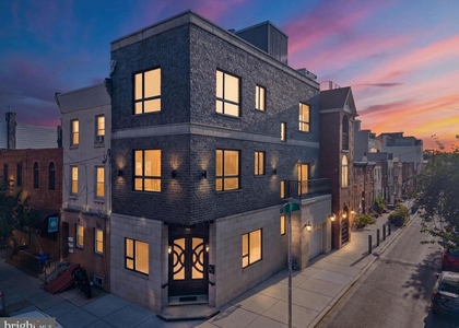 1526 S 10th Street - Photo 1