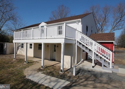 538 Durham Road - Photo 1