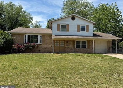 7905 Esther Drive - Photo 1