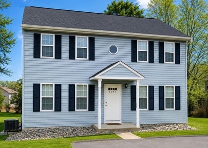 8346 Lincoln Drive - Photo 1