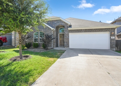 167 Brazil Dr - Photo 1