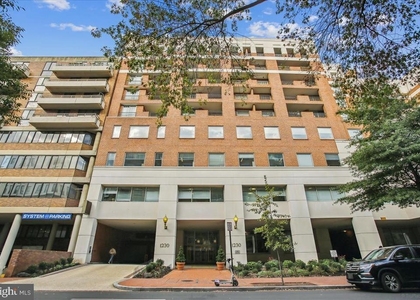 1230 23rd Street Nw - Photo 1