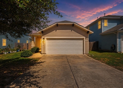 374 Triumph Rd - Photo 1