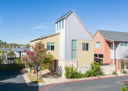 1601 Houston St - Photo 1