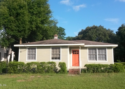1164 Maynard Street - Photo 1