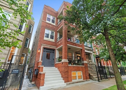 927 N Mozart Street - Photo 1