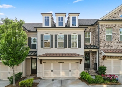 1011 Towneship Way - Photo 1