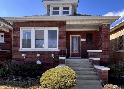6606 S Richmond Street - Photo 1