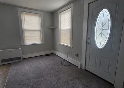 200 Main - Photo 1