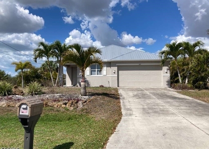2637 Nw 1st Street - Photo 1
