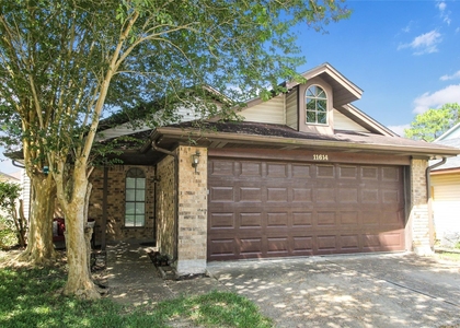 11614 Gullwood - Photo 1