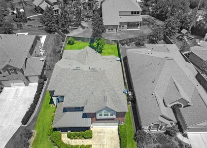 18 Garden Path Place - Photo 1