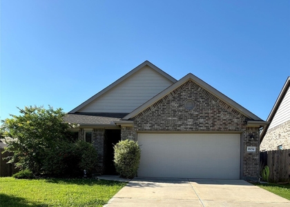 16154 Dockside Street - Photo 1