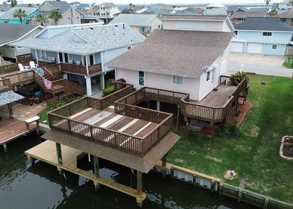 1031 Redfish Street - Photo 1