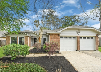 5306 Shady Gardens Drive - Photo 1