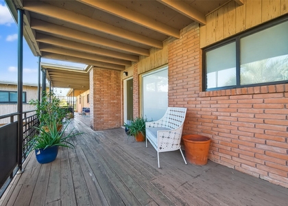 3809 N Braeswood Boulevard - Photo 1