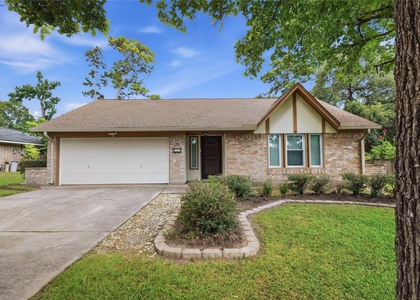 182 Greenleaf Lane - Photo 1